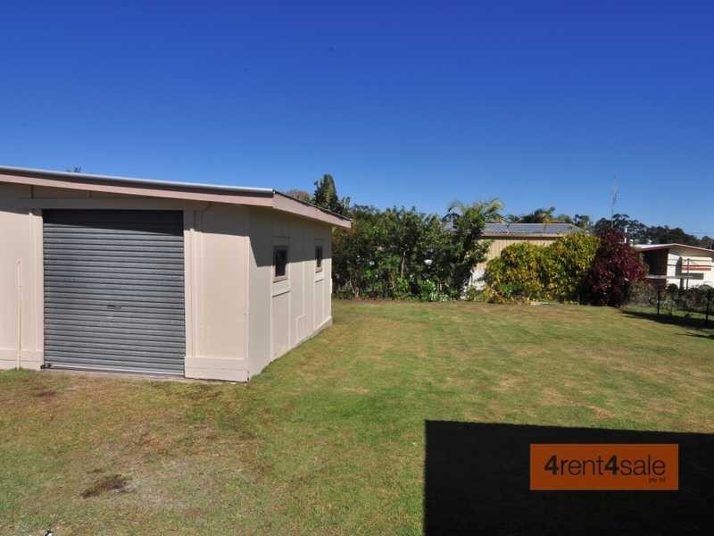 32 Tailor Street, Tin Can Bay QLD 4580