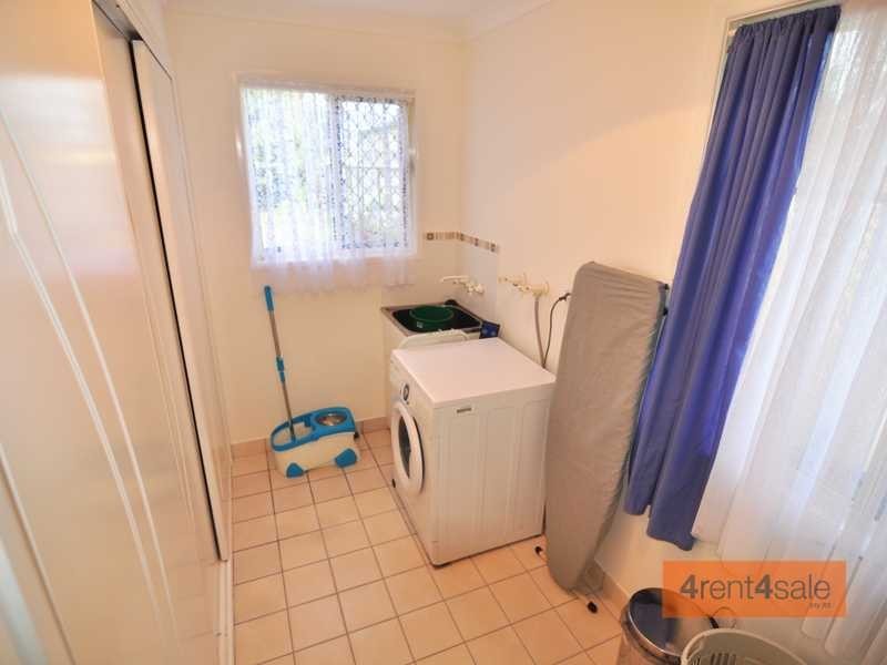 22 Golden Hind Avenue, Cooloola Cove QLD 4580