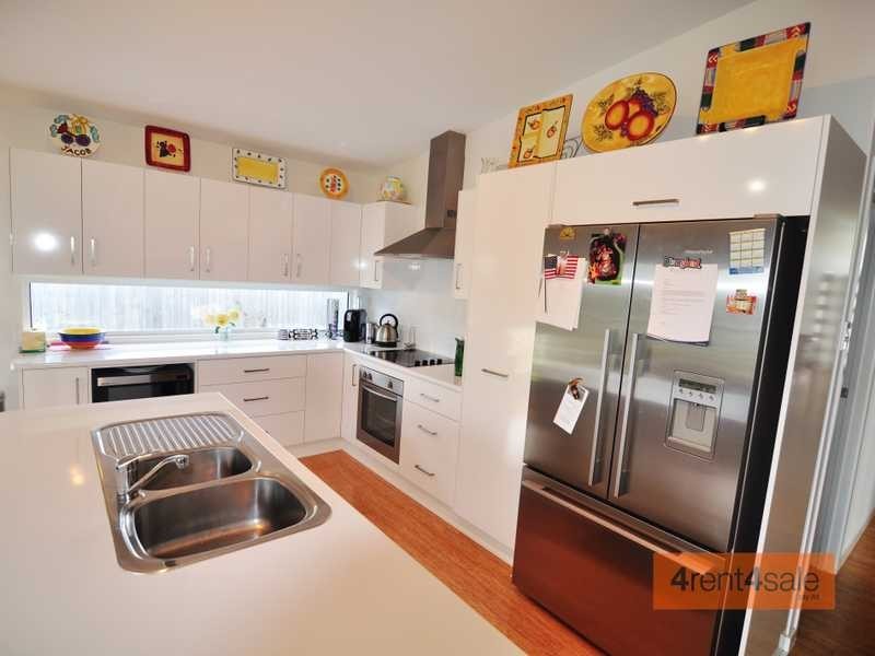 50 Bayside Road, Cooloola Cove QLD 4580