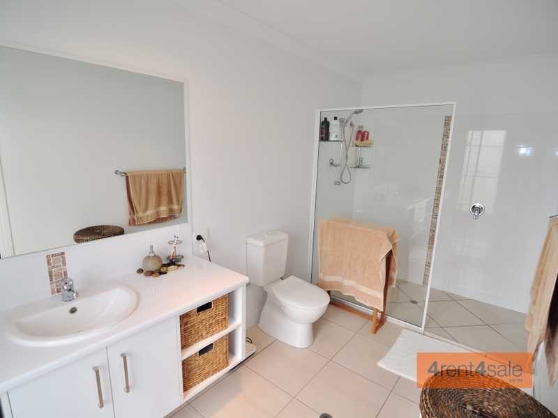 50 Bayside Road, Cooloola Cove QLD 4580