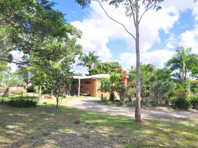 172 Queen Elizabeth Drive, Cooloola Cove QLD 4580