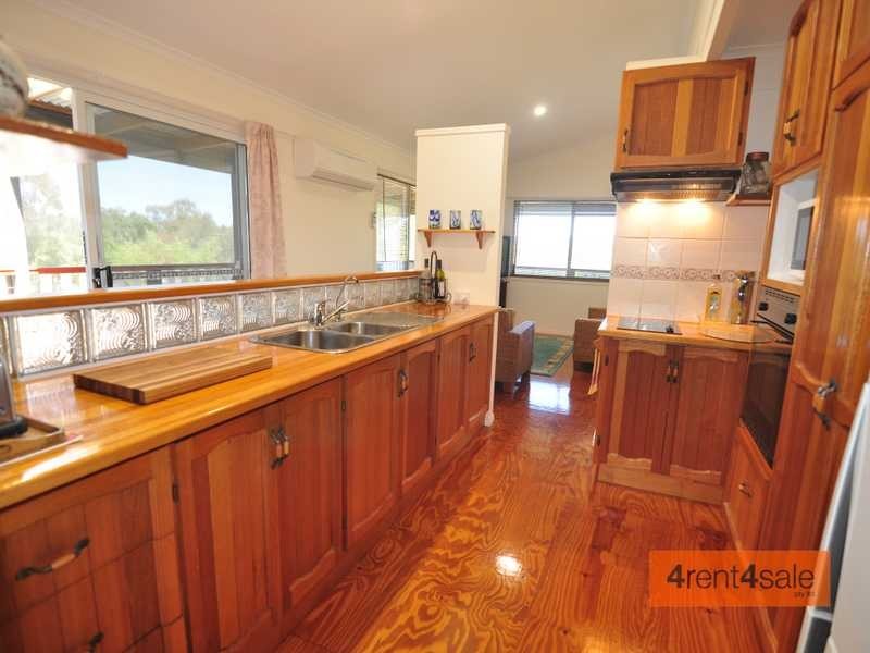 80 Bayside Road, Cooloola Cove QLD 4580