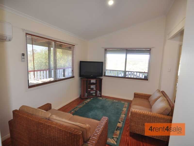 80 Bayside Road, Cooloola Cove QLD 4580