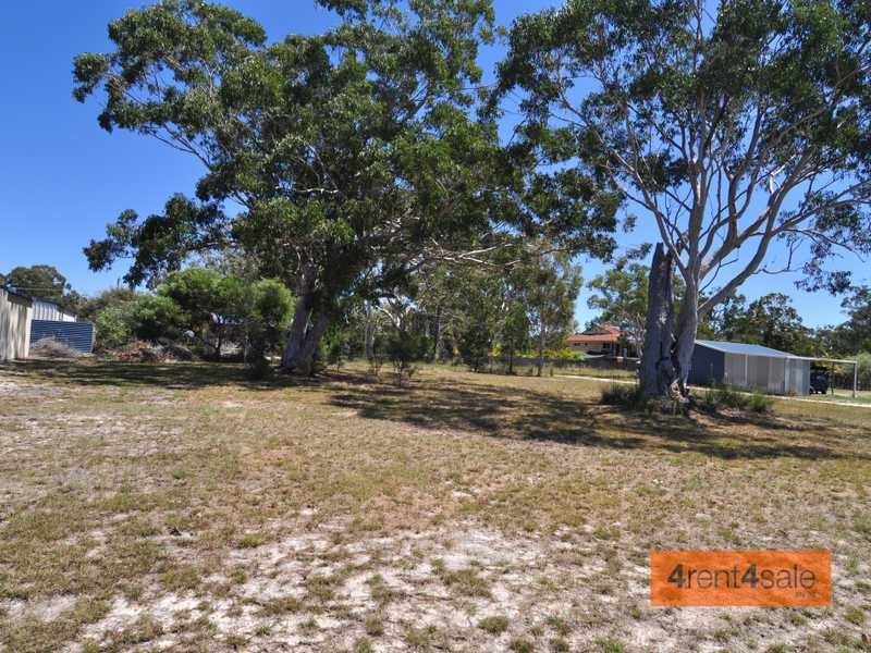 11 Ark Royal Drive, Cooloola Cove QLD 4580