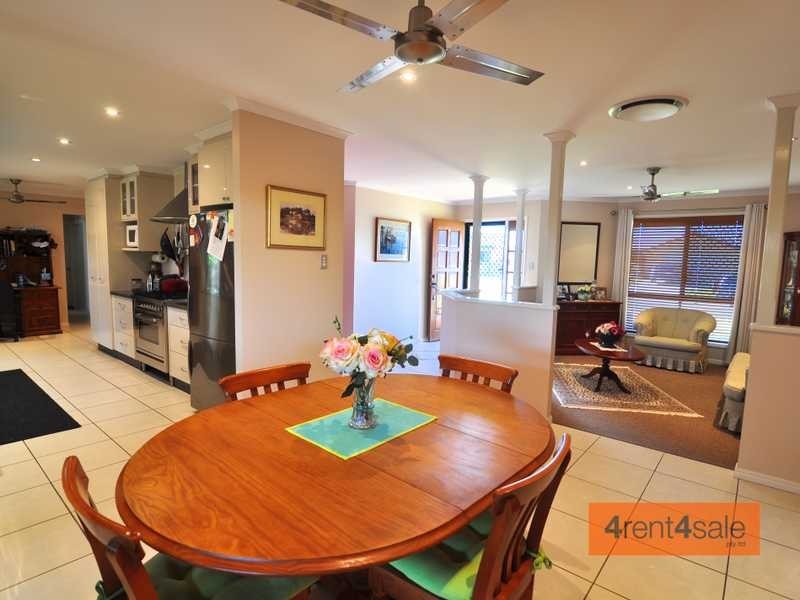 18 Banksia Avenue, Tin Can Bay QLD 4580