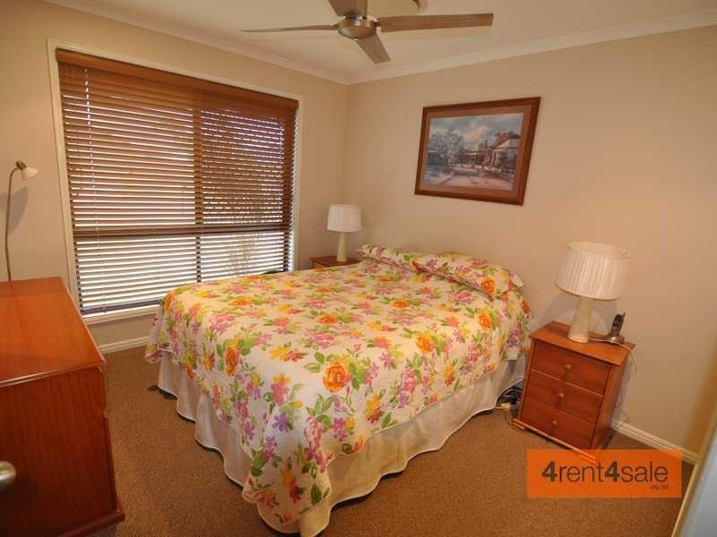 18 Banksia Avenue, Tin Can Bay QLD 4580