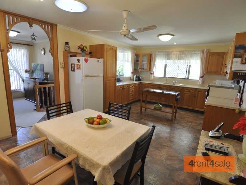 68 Gympie Road, Tin Can Bay QLD 4580