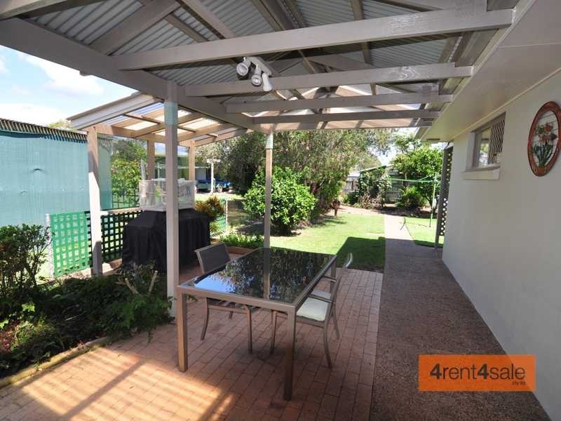 68 Gympie Road, Tin Can Bay QLD 4580