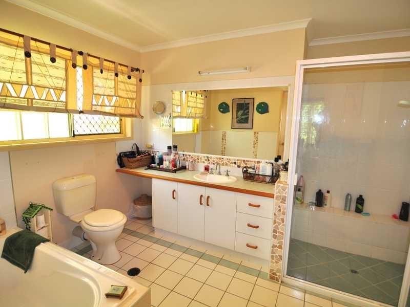 15 Sailfish Street, Tin Can Bay QLD 4580