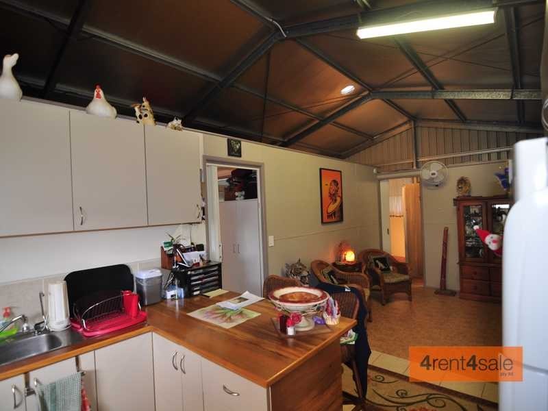 99 Golden Hind Avenue, Cooloola Cove QLD 4580