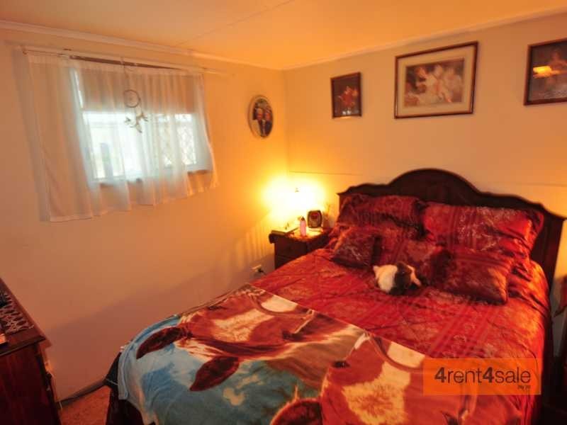 99 Golden Hind Avenue, Cooloola Cove QLD 4580