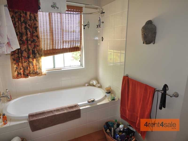 23 Marco Polo Drive, Cooloola Cove QLD 4580