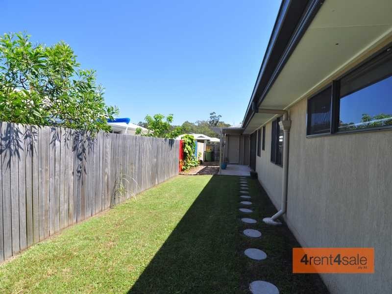 6 Habitat Circuit, Cooloola Cove QLD 4580
