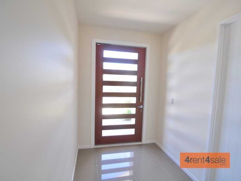 41 Tuna Way, Tin Can Bay QLD 4580