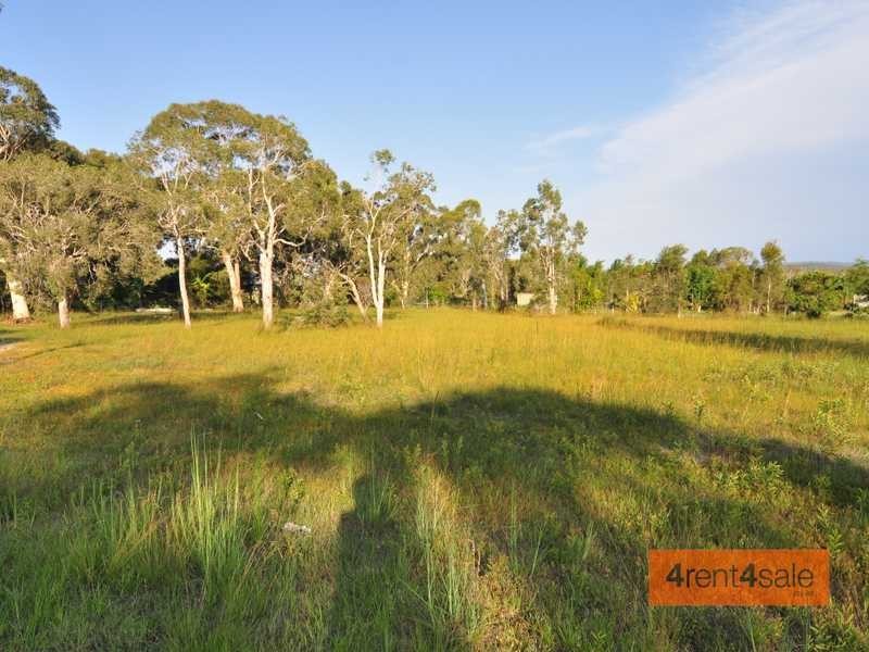 13 Waratah Drive, Cooloola Cove QLD 4580