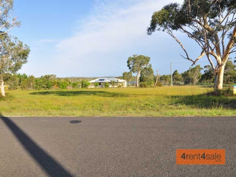 13 Waratah Drive, Cooloola Cove QLD 4580