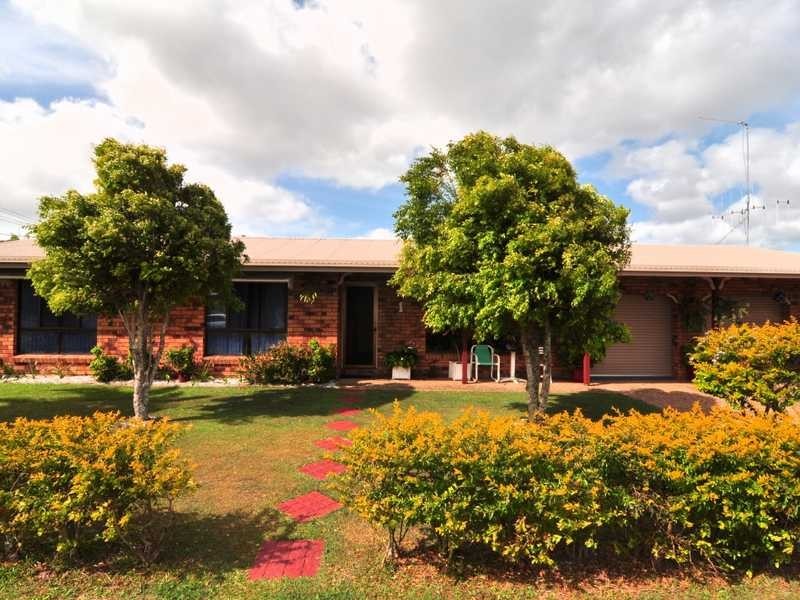 1 Barramundi Street, Tin Can Bay QLD 4580
