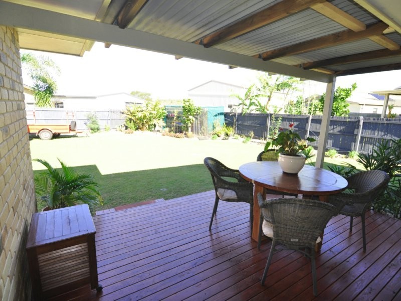 9 Tangaroa Street, Tin Can Bay QLD 4580