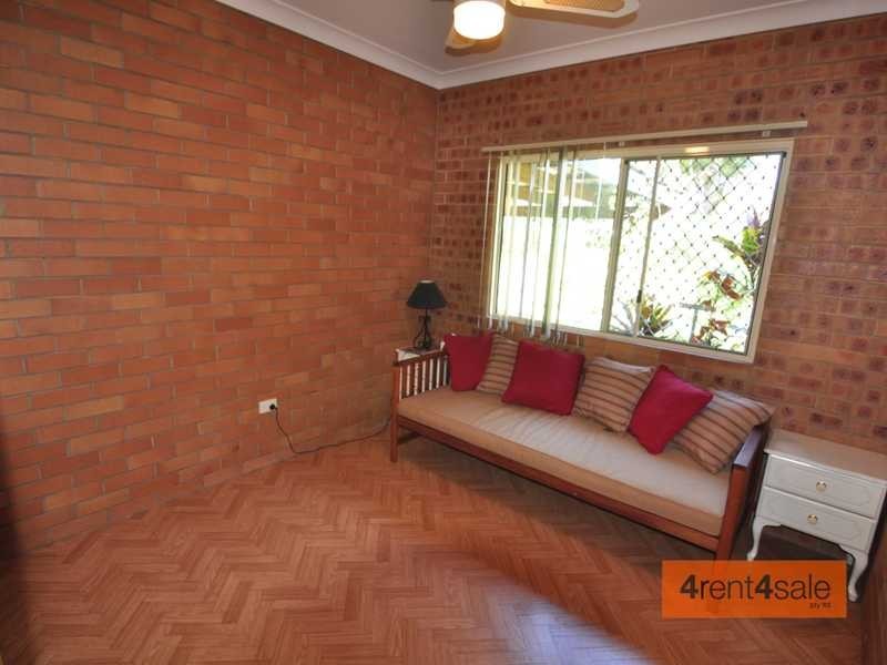 211 Gympie Road, Tin Can Bay QLD 4580