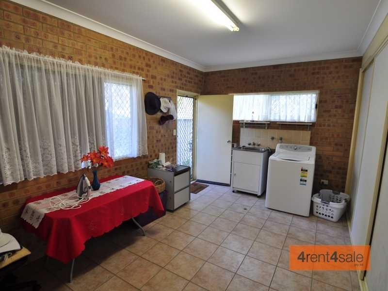 211 Gympie Road, Tin Can Bay QLD 4580