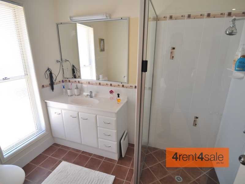 5 Krait Court, Cooloola Cove QLD 4580