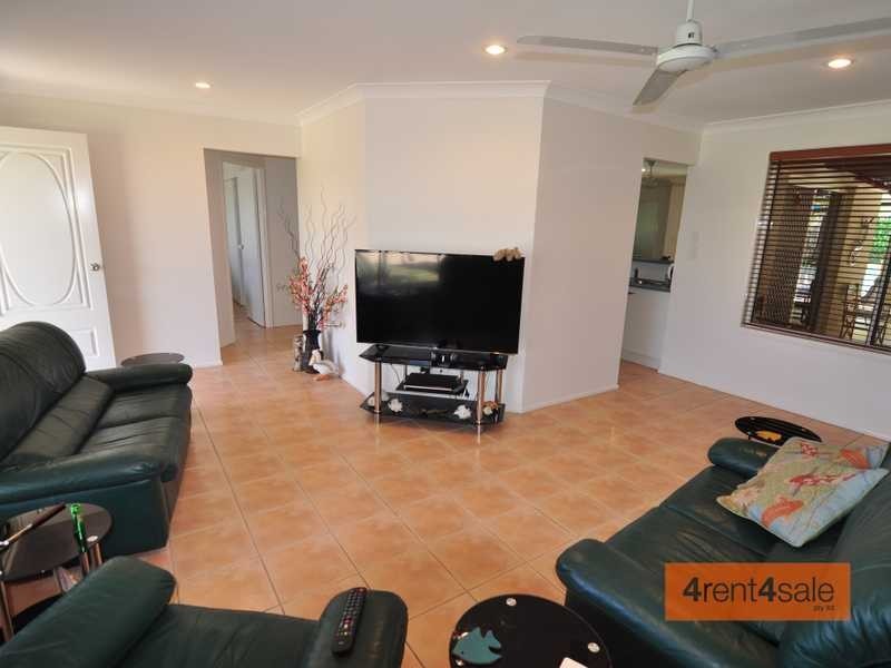 37 Marlin Way, Tin Can Bay QLD 4580