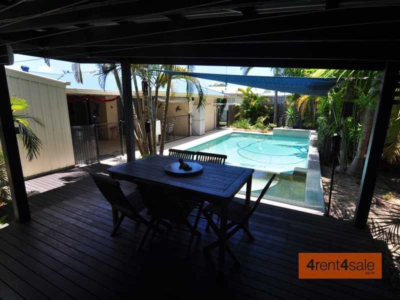 37 Marlin Way, Tin Can Bay QLD 4580