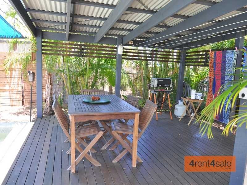 37 Marlin Way, Tin Can Bay QLD 4580