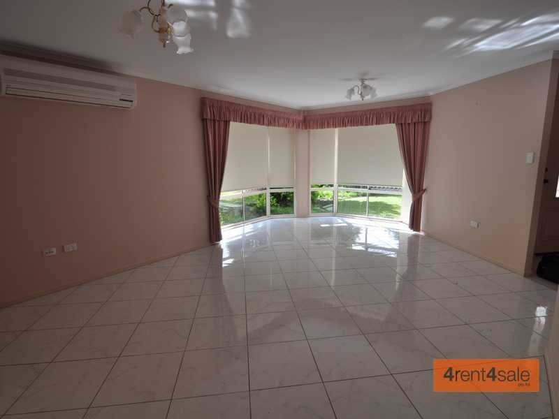 5 Marco Polo Drive, Cooloola Cove QLD 4580