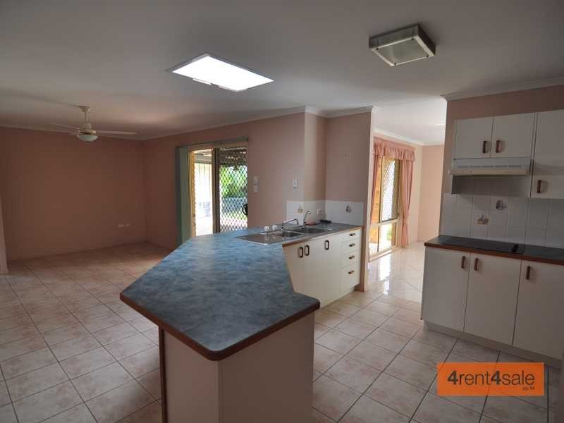 5 Marco Polo Drive, Cooloola Cove QLD 4580