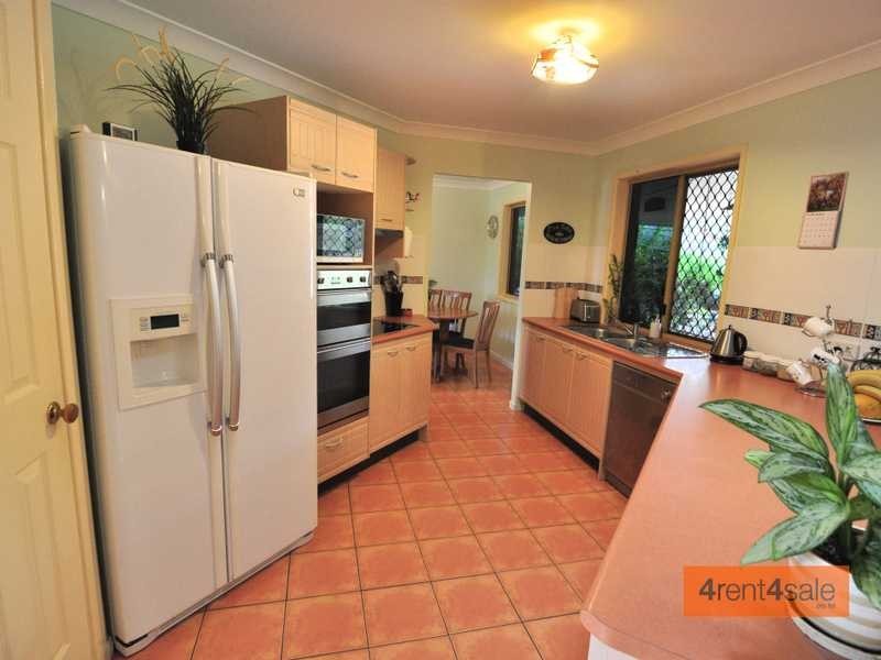 28 Tom Thumb Court, Cooloola Cove QLD 4580