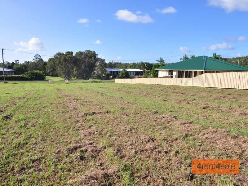 4 Roebuck Street, Cooloola Cove QLD 4580