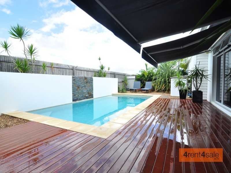 5 Habitat Circuit, Cooloola Cove QLD 4580