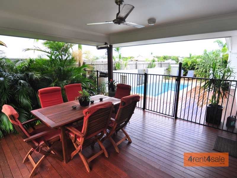 5 Habitat Circuit, Cooloola Cove QLD 4580