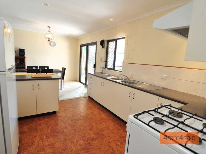 9 Marlin Way, Tin Can Bay QLD 4580