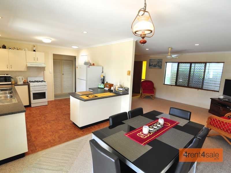 9 Marlin Way, Tin Can Bay QLD 4580