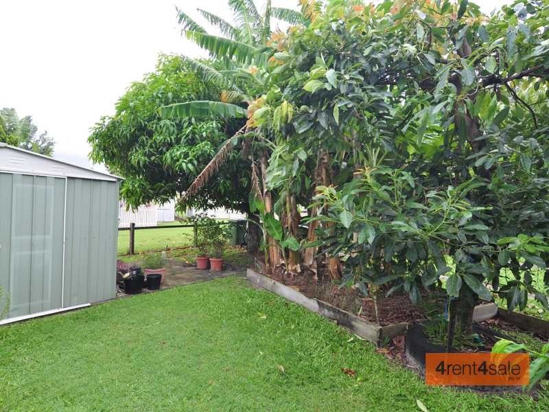 39 Bass Street, Tin Can Bay QLD 4580
