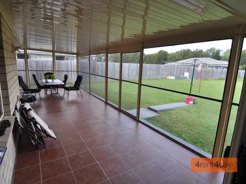 12 Environs Avenue, Cooloola Cove QLD 4580
