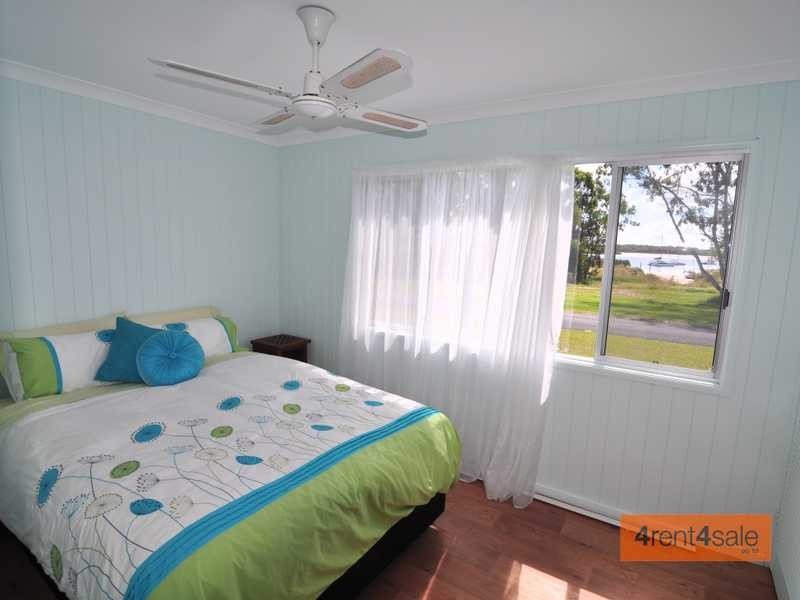22 Oyster Parade, Tin Can Bay QLD 4580
