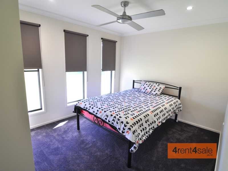 33 Discovery Drive, Cooloola Cove QLD 4580