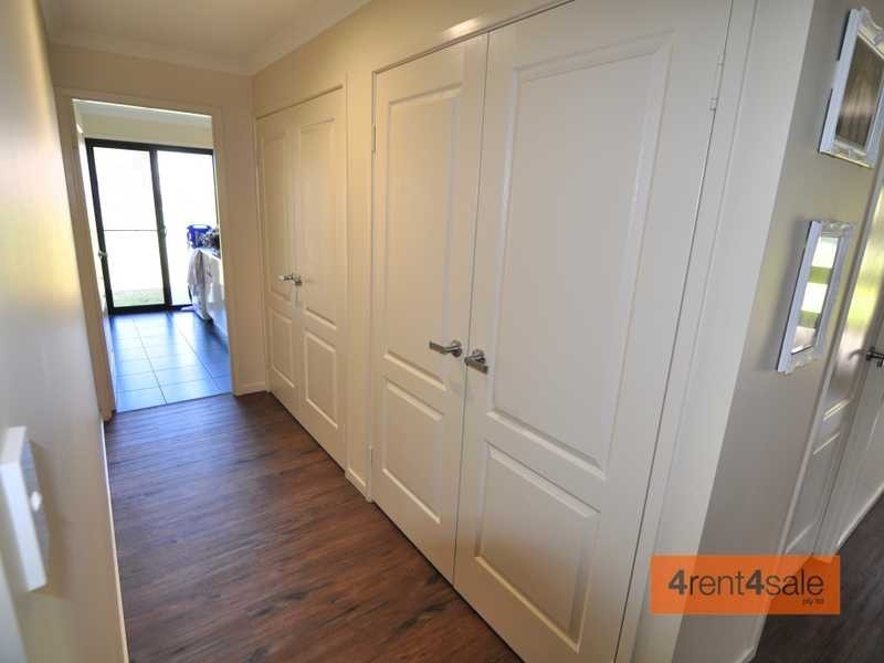 33 Discovery Drive, Cooloola Cove QLD 4580