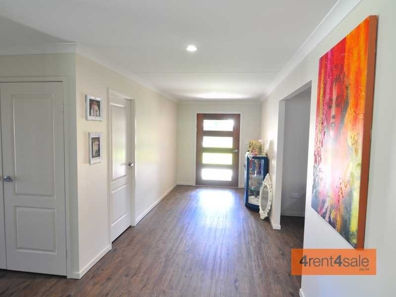 33 Discovery Drive, Cooloola Cove QLD 4580