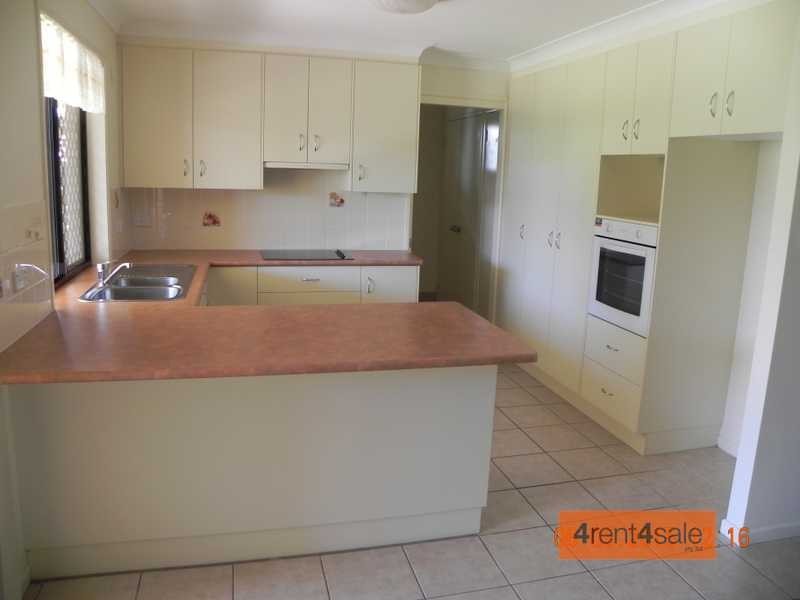 20 Ark Royal Drive, Cooloola Cove QLD 4580