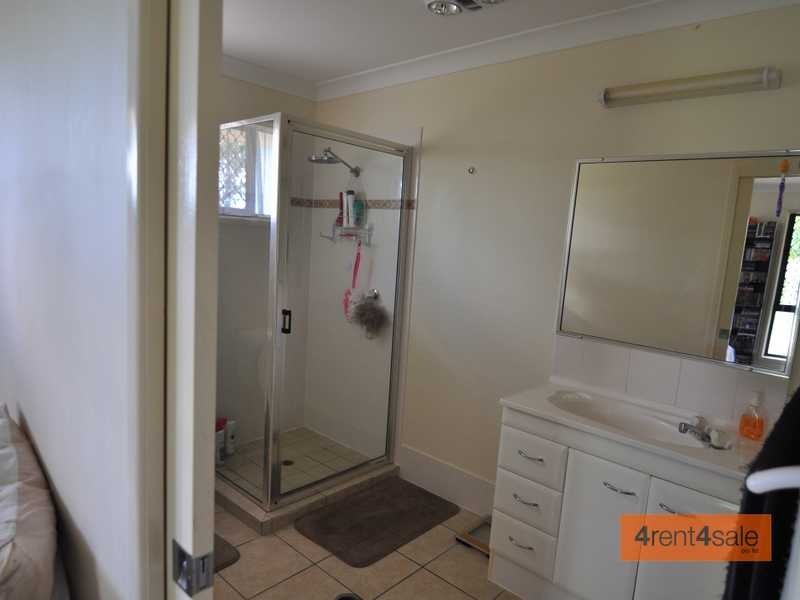 20 Ark Royal Drive, Cooloola Cove QLD 4580