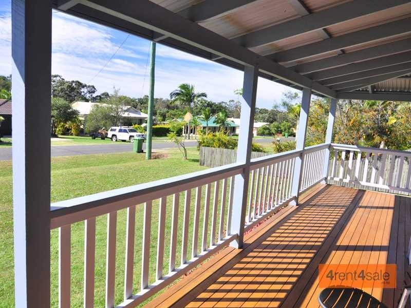 22 Tom Thumb Court, Cooloola Cove QLD 4580