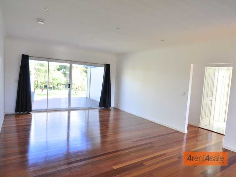 22 Tom Thumb Court, Cooloola Cove QLD 4580