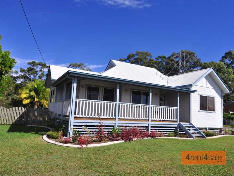 22 Tom Thumb Court, Cooloola Cove QLD 4580