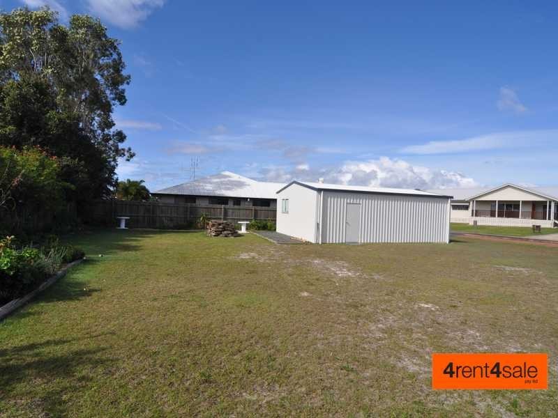 33 Acacia Crescent, Tin Can Bay QLD 4580
