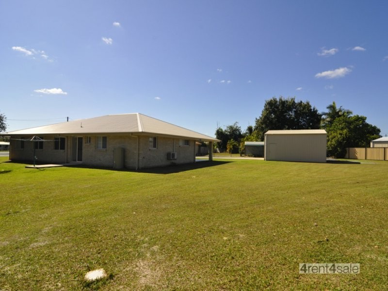 25 Regent Court, Cooloola Cove QLD 4580