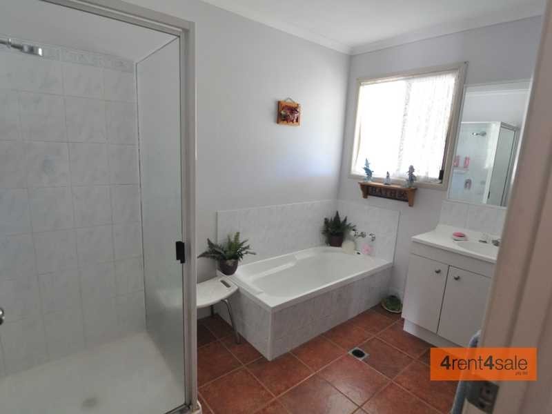 19 Achilles Avenue, Cooloola Cove QLD 4580